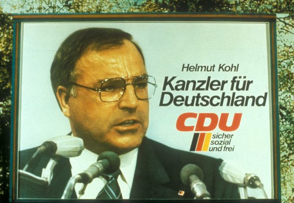 Foto mit CDU Plakat und Kohl